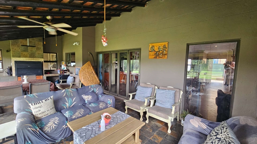 2 Bedroom Property for Sale in Kosmos North West